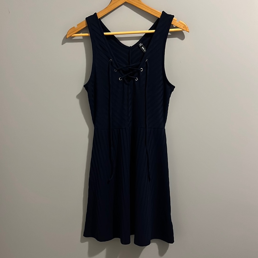 DESIGN LAB NAVY DRESS (M)